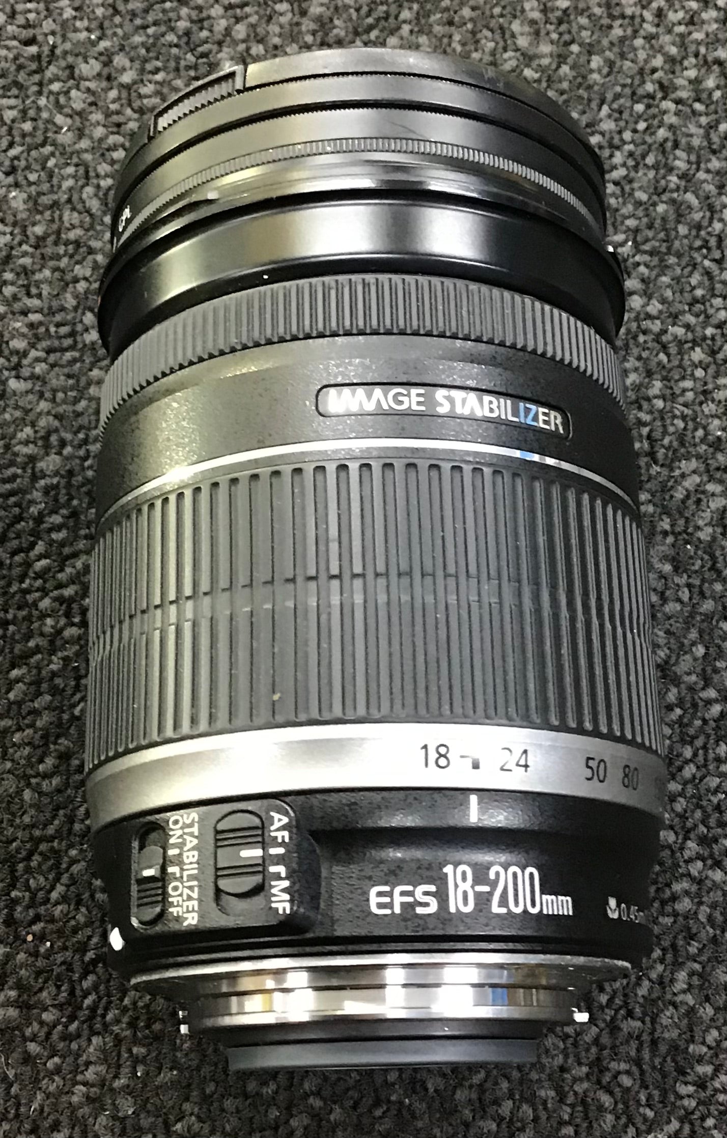 Canon Camera Lens EF-S 18-200mm 1:3.5-5.6 IS Ref#512787
