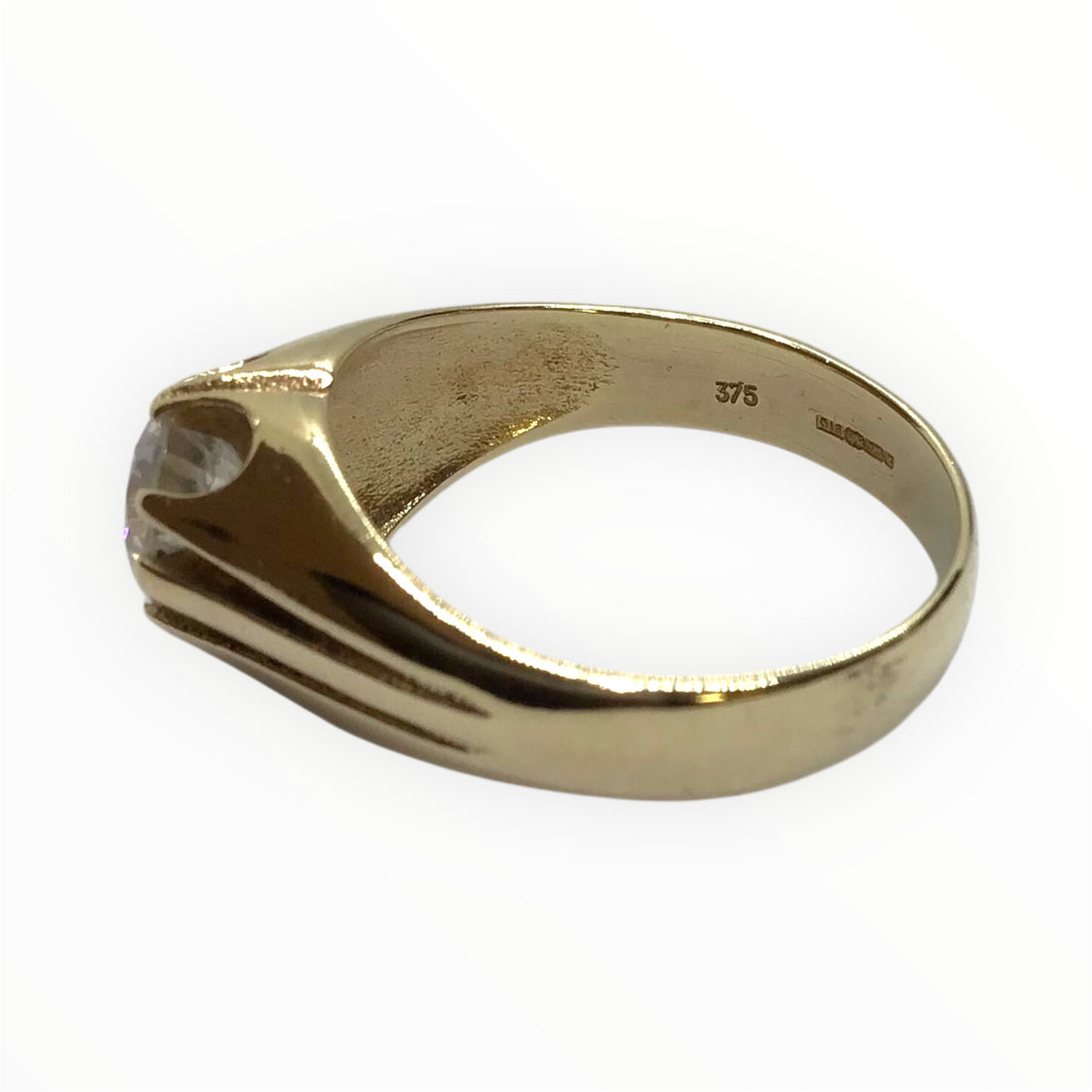 Ladies 9ct Gold Ring (Size N) Ref#511855