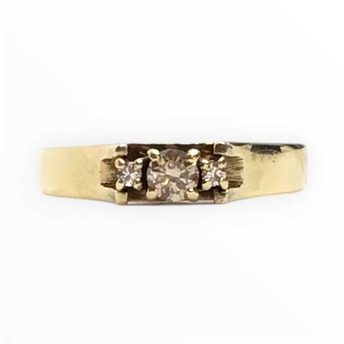 Ladies 9ct Gold Diamond Ring (Size O) Ref#512647