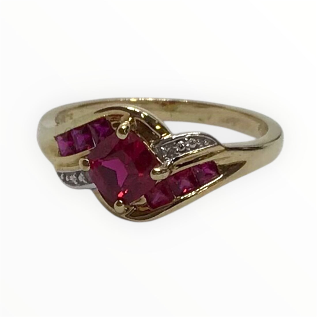 Ladies 9ct Gold Coloured Stone with Diamonds Ring (Size O) Ref#511840