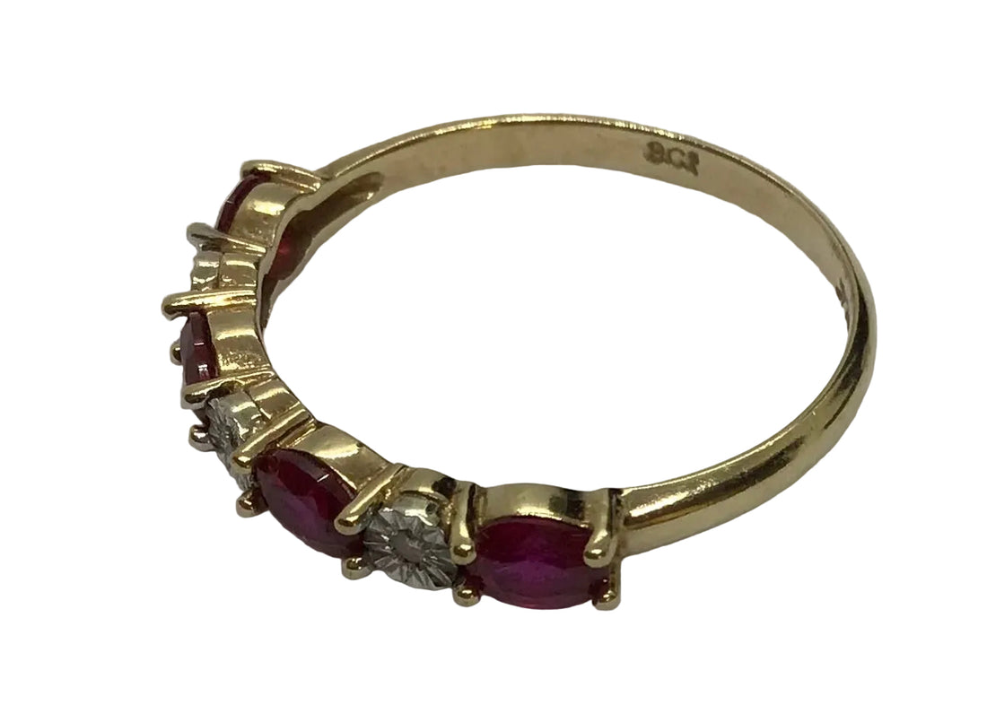 LADIES 9CT GOLD RING 1.5GMS P/S:RED 4 0.1 S/S:DIAM 3 0.01 TESTED
