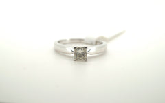 Ladies 18K White Gold Diamond Solitaire Ring (Size: M) - 217567