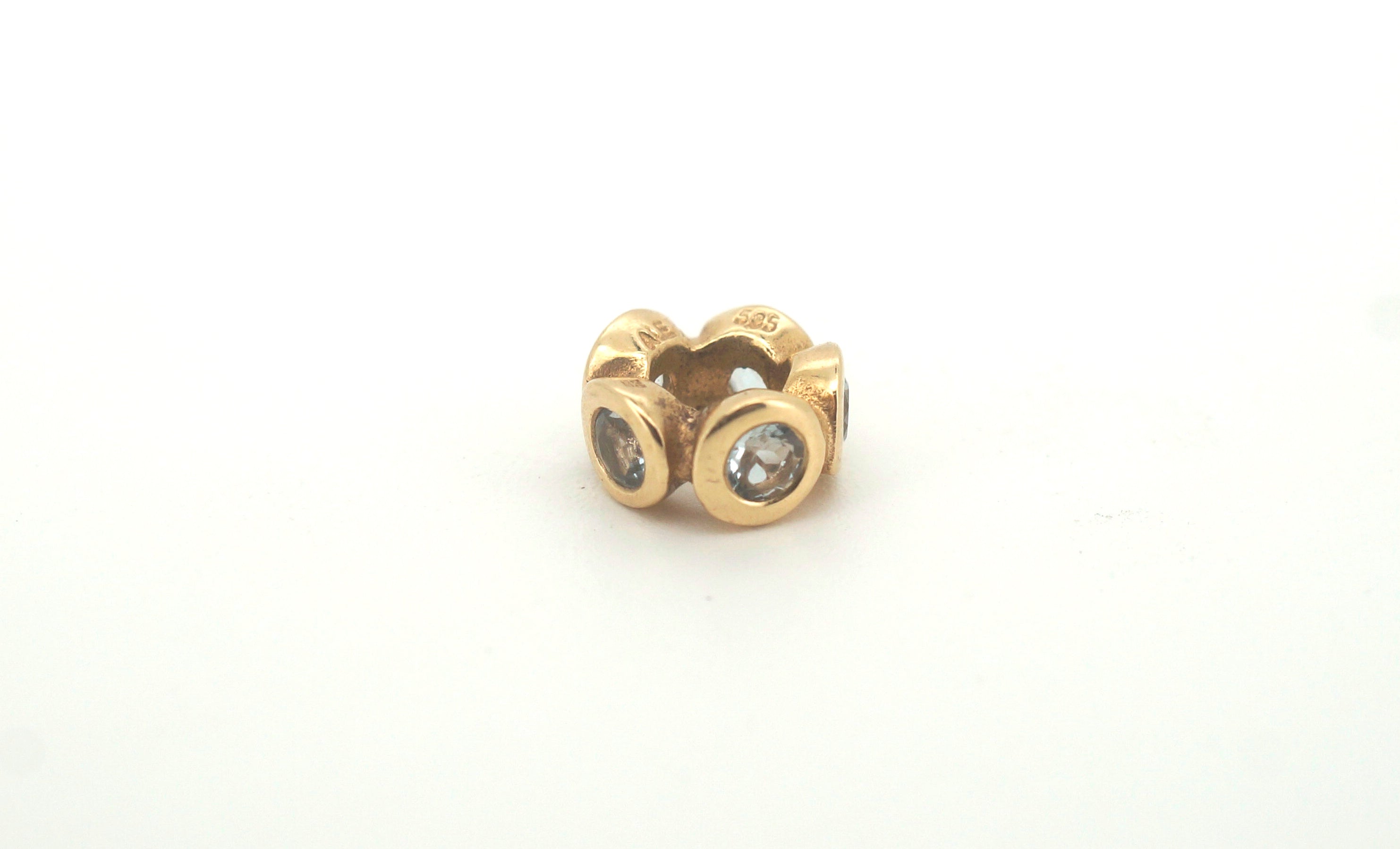 14ct Yellow Gold Pandora Charm with Clear Stones - 503967