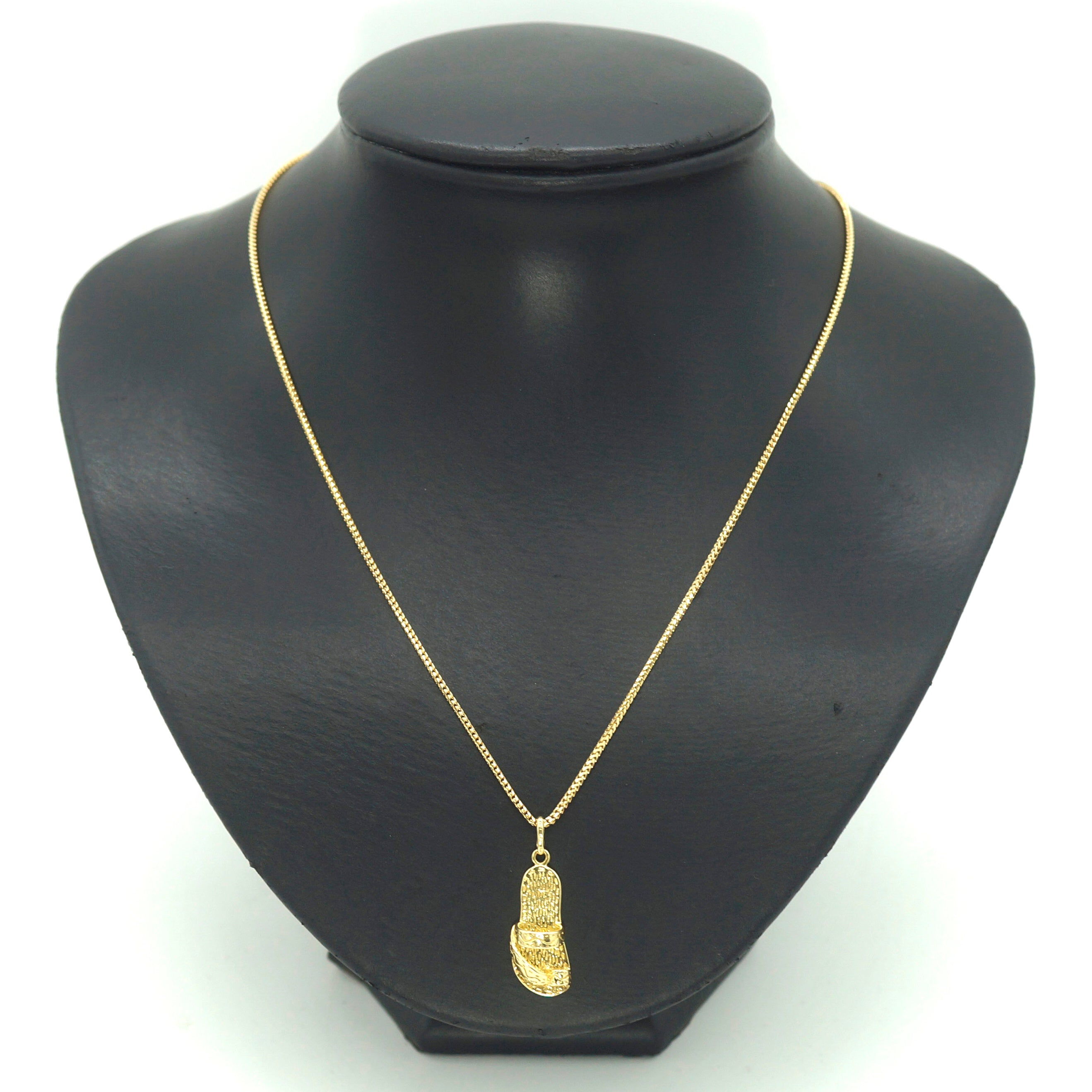 18ct Yellow Gold Box Snake Link Necklace & 18ct Thong (Australian) Themed Pendant - 507476
