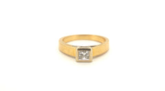 18ct Yellow & White Gold Solitaire Diamond Ring (Size N) - 26556