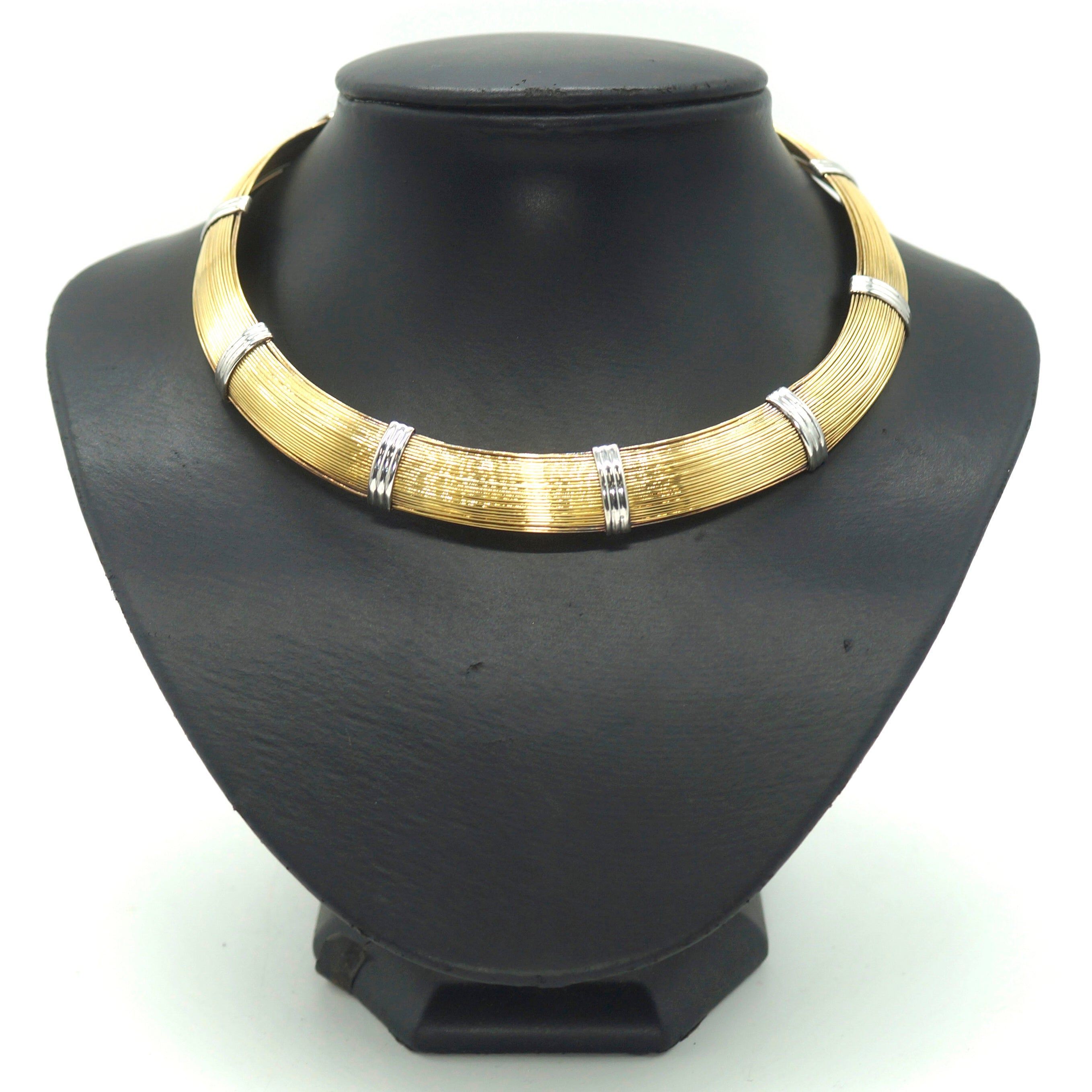 Ladies 18ct Yellow & White Gold Necklace (~11.5cm Diameter) - 510427