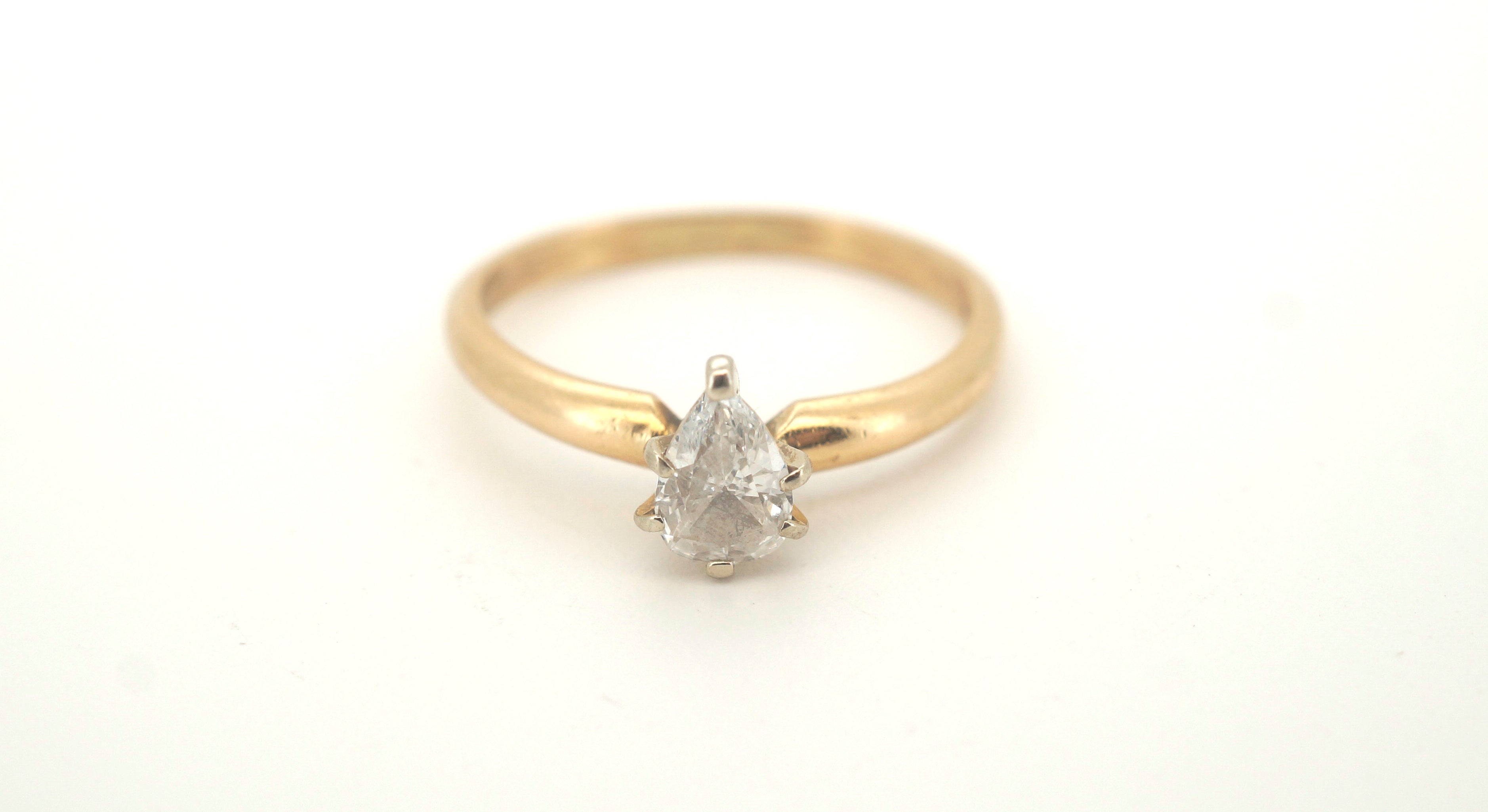 Ladies 14ct Yellow Gold Diamond Engagement Ring (Size M) - 502793