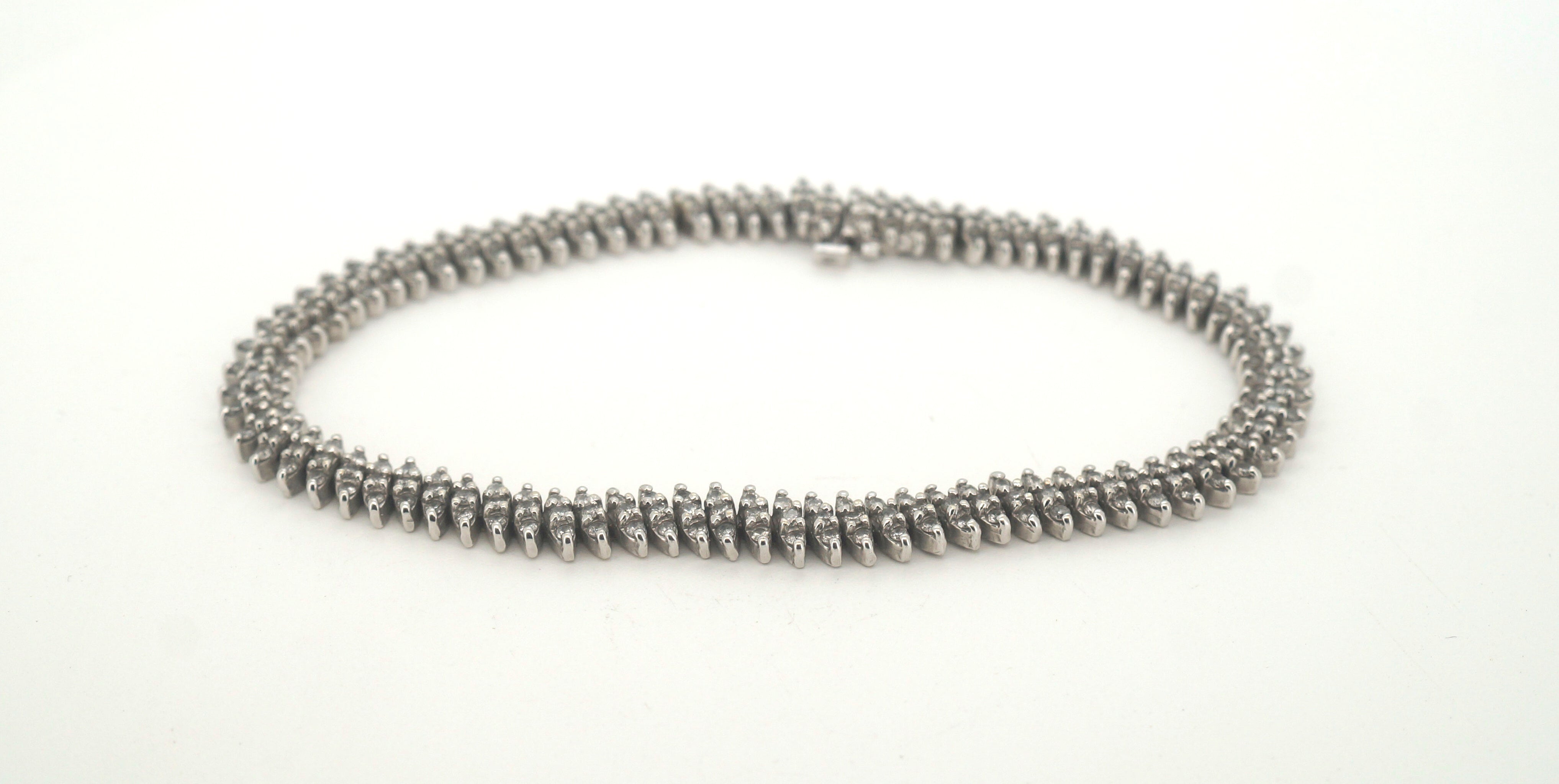 14ct White Gold 243 Diamond Tennis Bracelet (19cm) - 502794