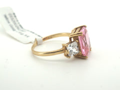 RING WITH STONE, YELLOW GOLD, 4.18 G, 9 K