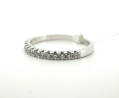 Ladies 18K White Gold Michael Hill Diamond Ring (Size V)- 243203