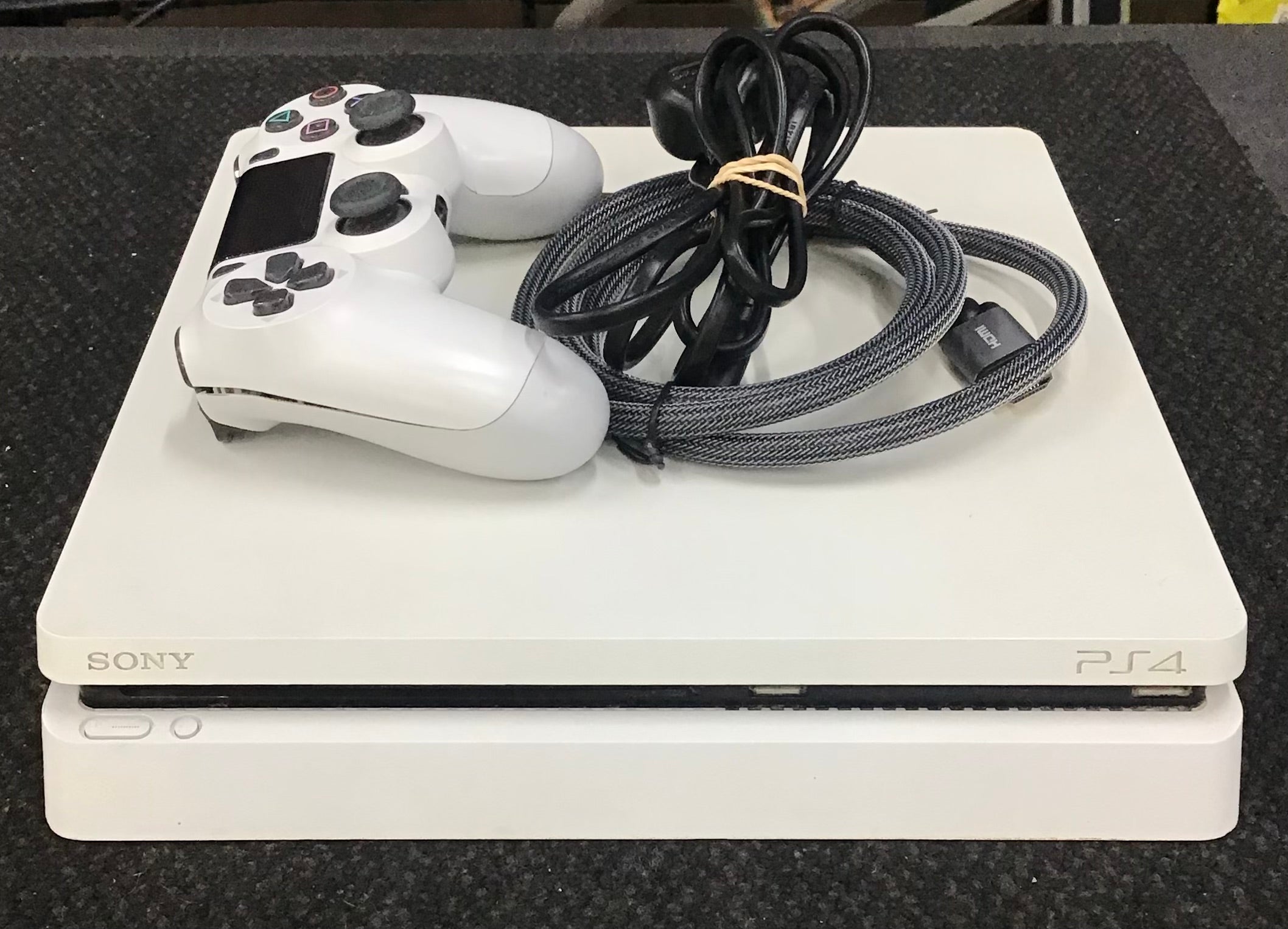 Sony PS4 Slim Game Console Ref#512607