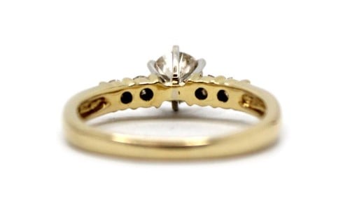 033200223243
