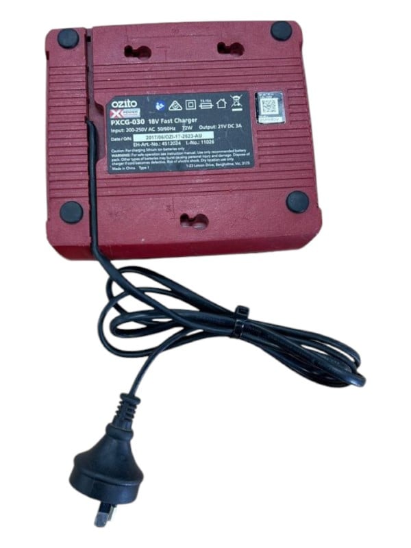 033200255715