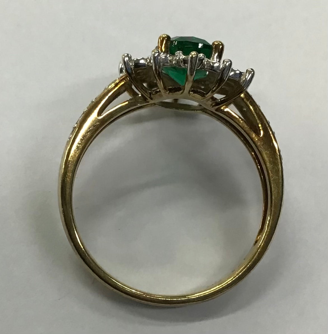 Ladies 9ct Gold Created Emerald & Diamond Ring (Size O) Ref#513315