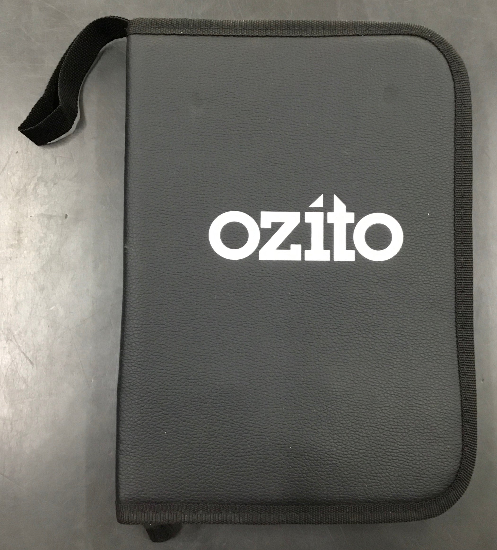 OZITO 12v 400A JUMP STARTER & POWER BANK Ref#501150