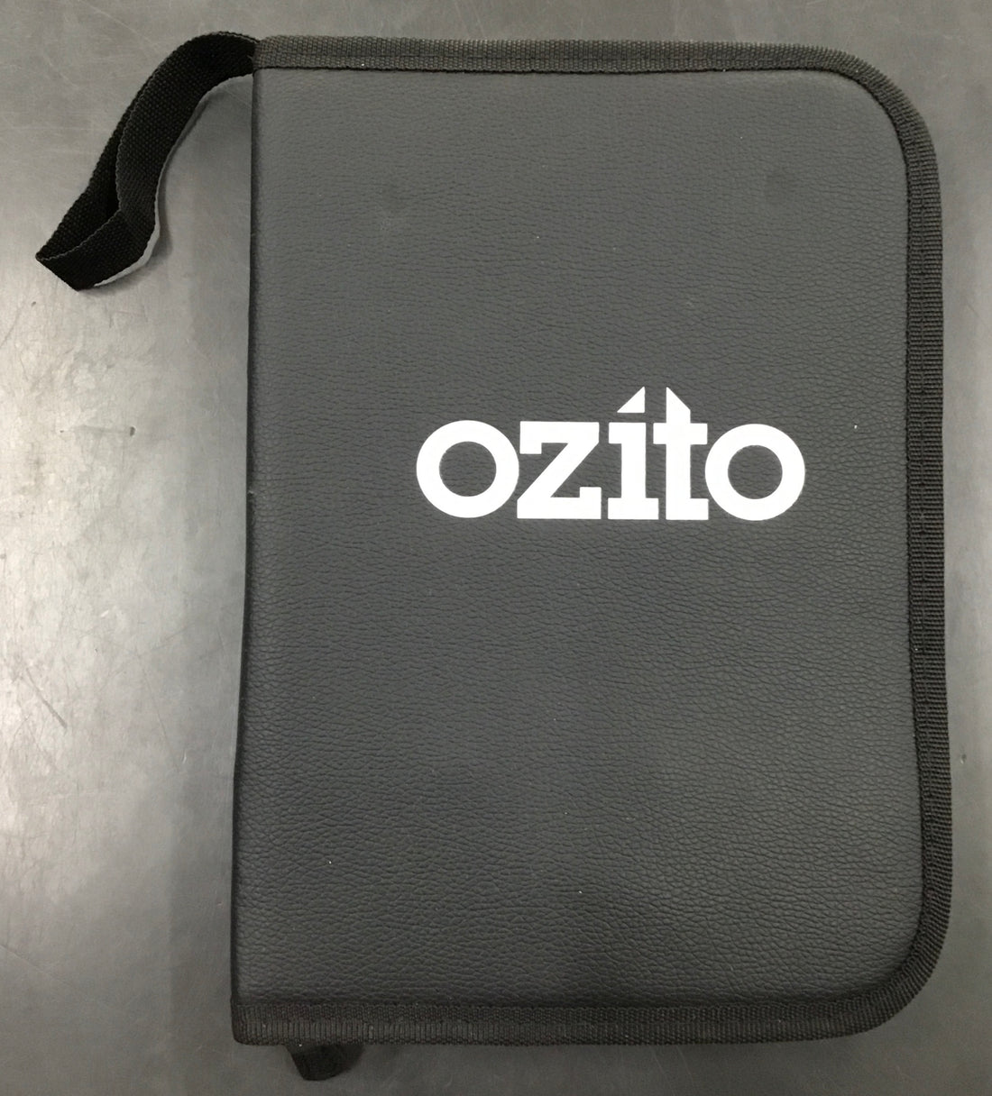 OZITO 12v 400A JUMP STARTER & POWER BANK Ref#501150