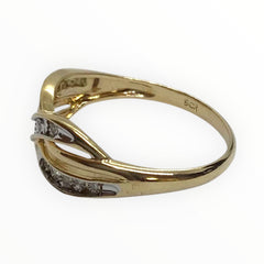 Ladies 9ct Gold Diamond Ring (Size O) Ref#512330