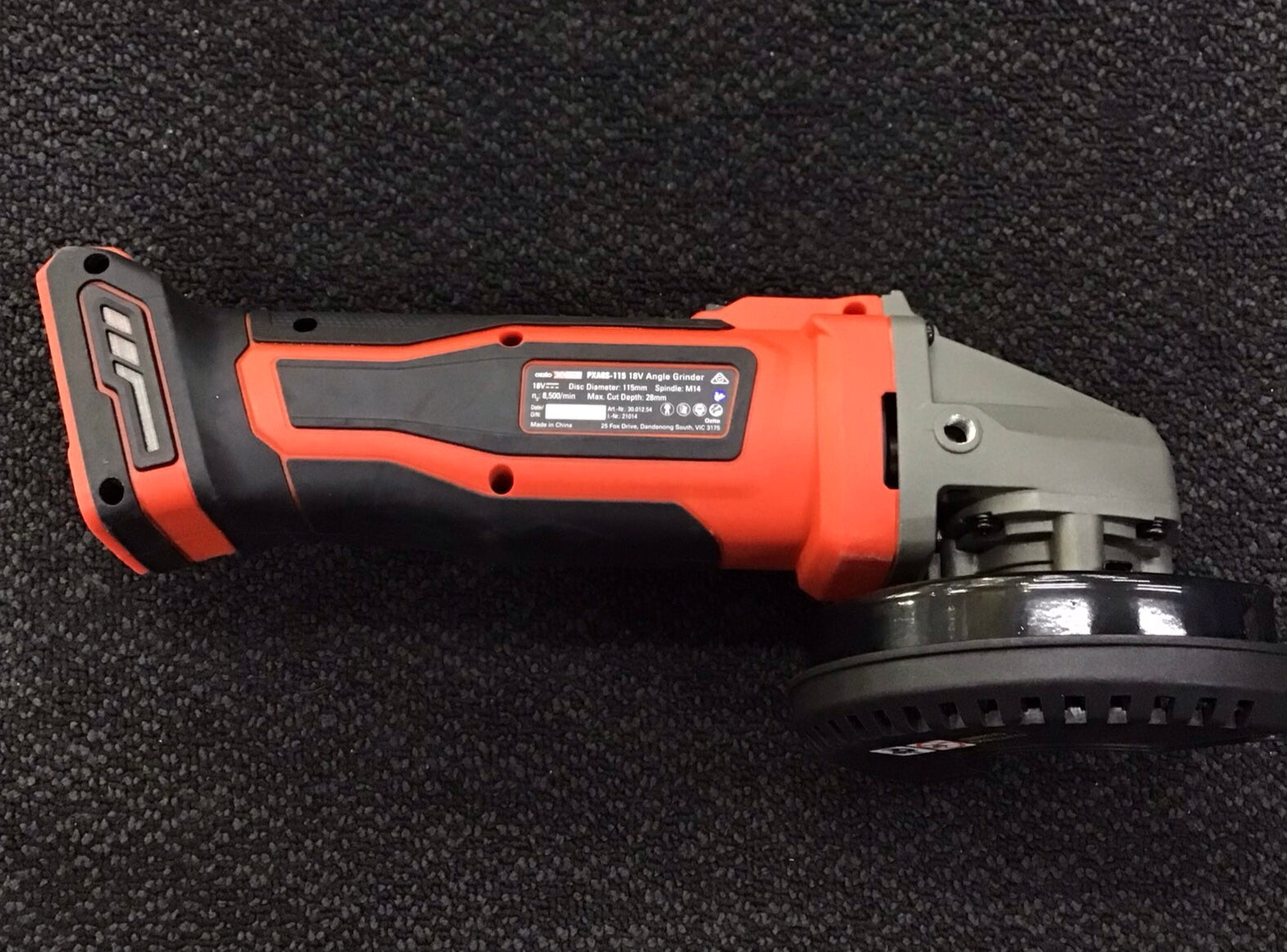 Ozito 18V angle grinder Ref#507647