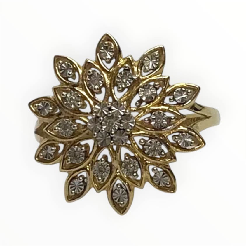 Ladies 9ct Gold Diamond Ring (Size O) Ref#513128