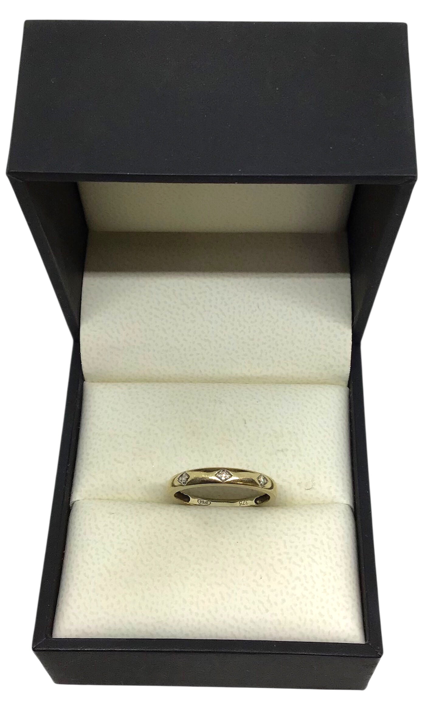Ladies 9ct Yellow Gold Diamond Ring (Size O) Ref#506853