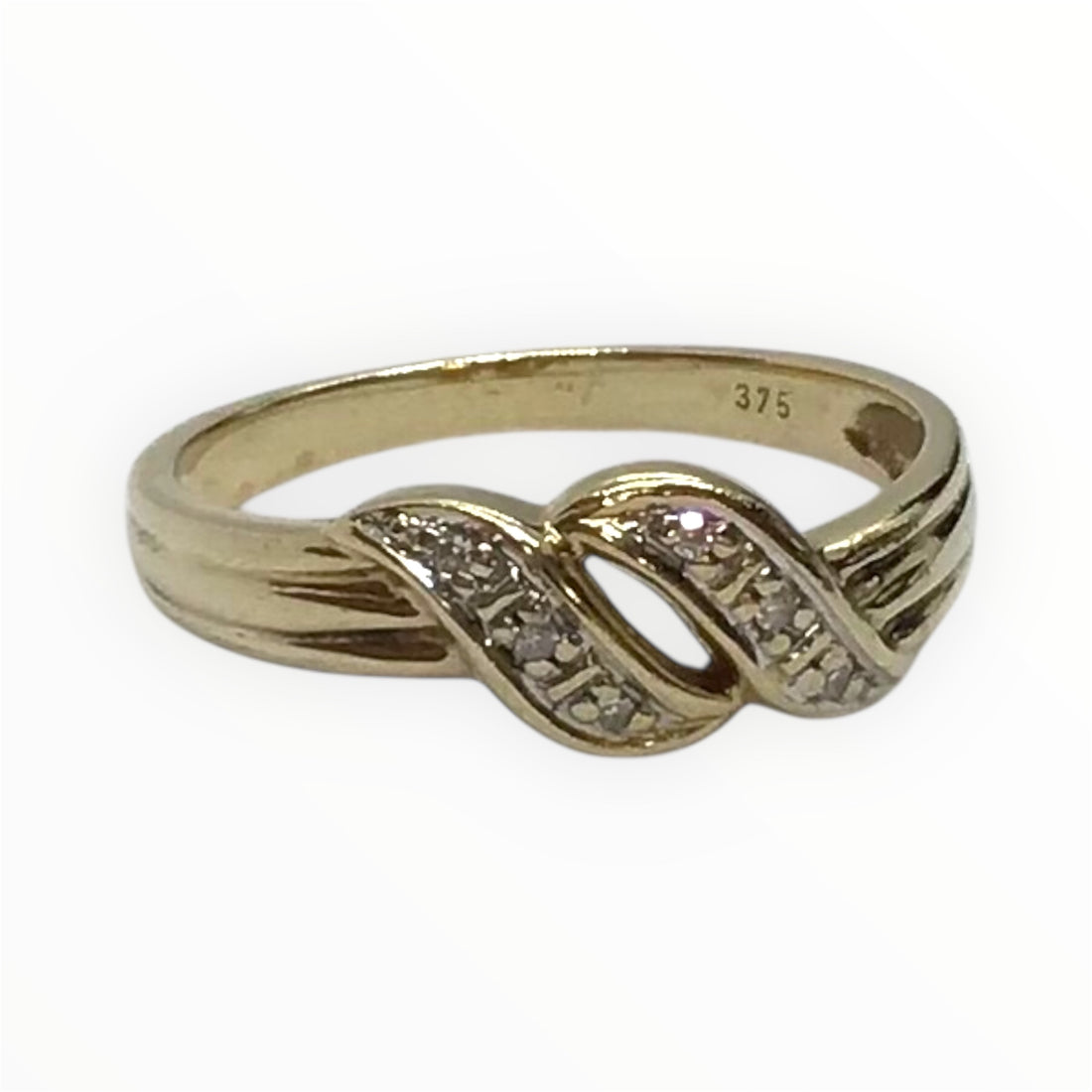Ladies 9ct Gold Diamond Ring (Size O) Ref#513410