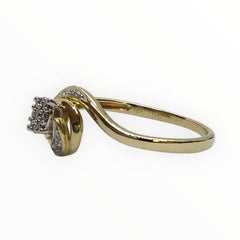 Ladies 9ct Gold Diamond Ring (Size Q) Ref#511380