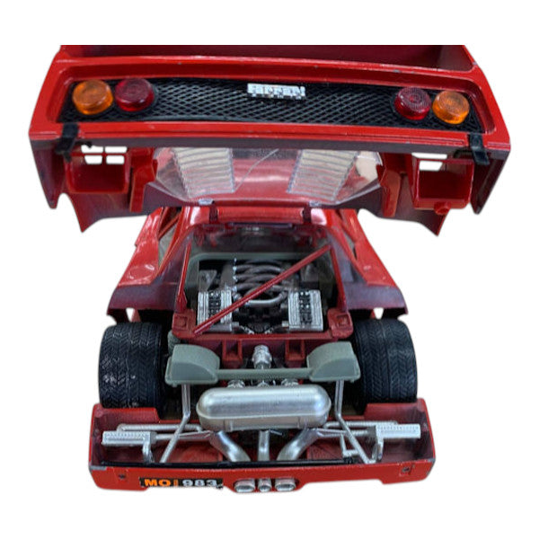 1/18 Ferrari F40 1987 Burago Model Car Made in Italy *Damaged*