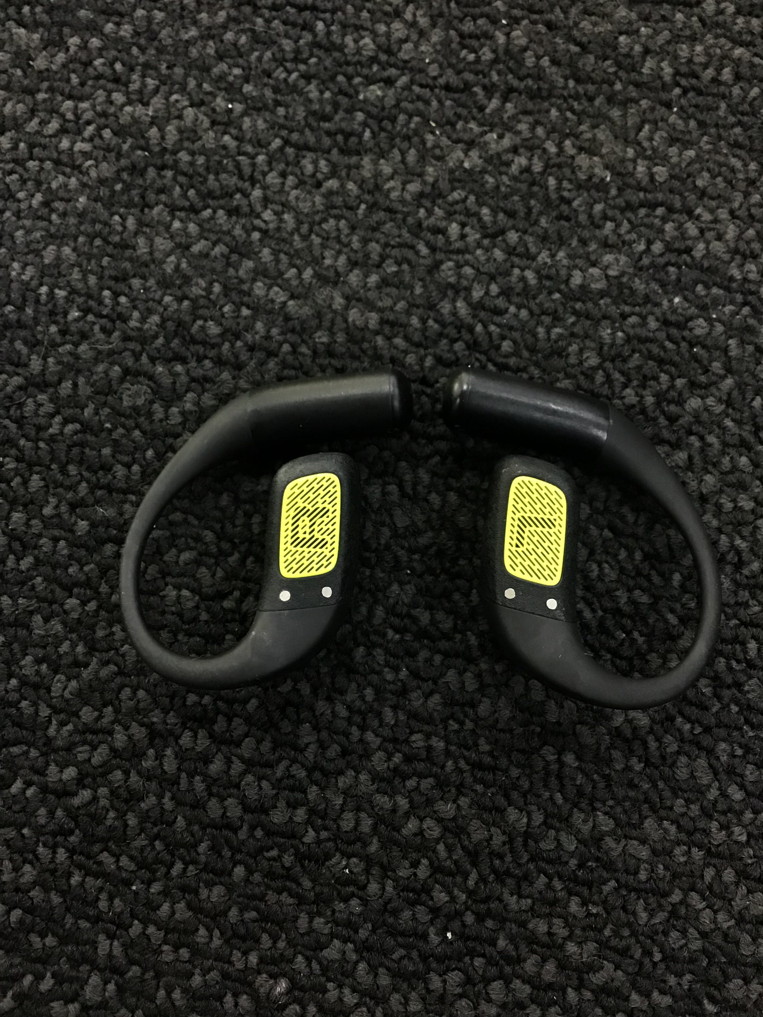 Jbl Bluetooth earphones Ref#510076
