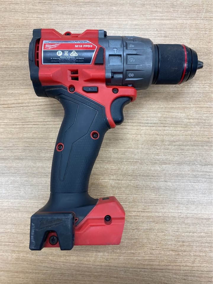 MILWAUKEE - M18 FPD3 18V DRILL (SKIN ONLY) - 258227