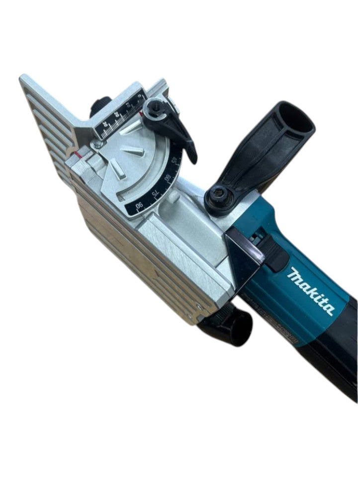 MAKITA - PJ7000 100-110MM 230-240V 3.1AH 701W CORDED BISCUIT CUTTER - 265971