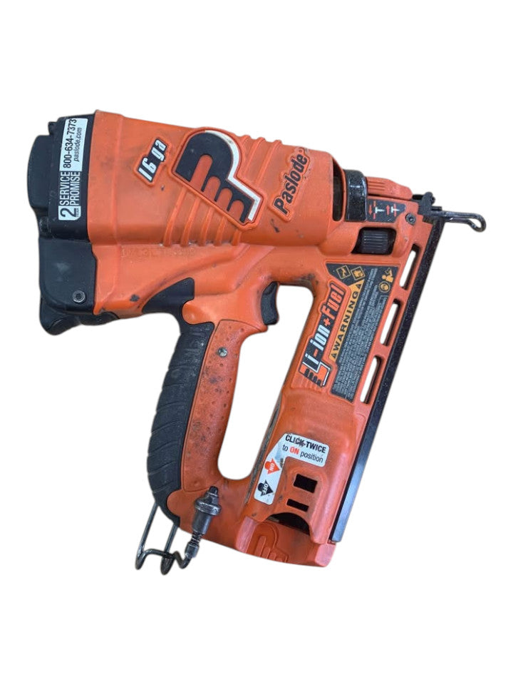 PASLODE - IM250A LI ANGLED FINISHER NAILER KIT - 266014