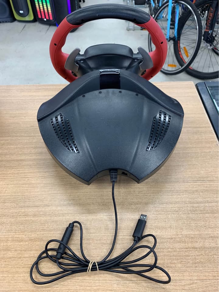 THRUSTMASTER - FERRARI 458 SPIDER WHEEL AND PEDALS - 259350