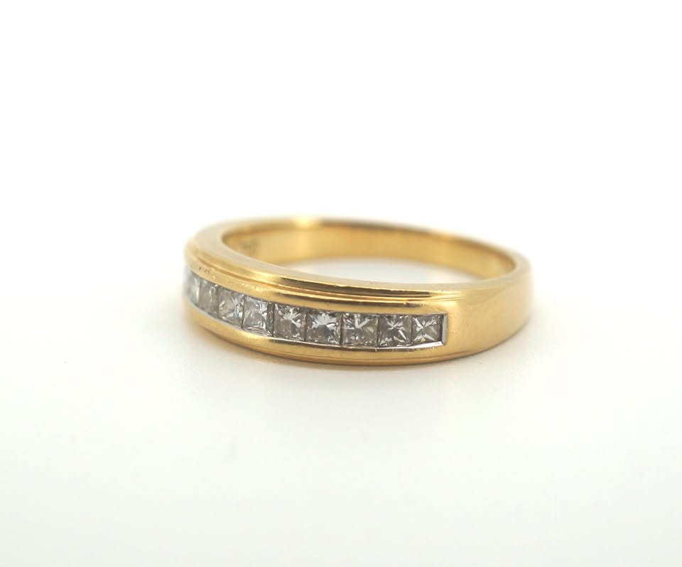18CT Yellow Gold Diamond Set Eternity Ring (Size O) - AD 266534