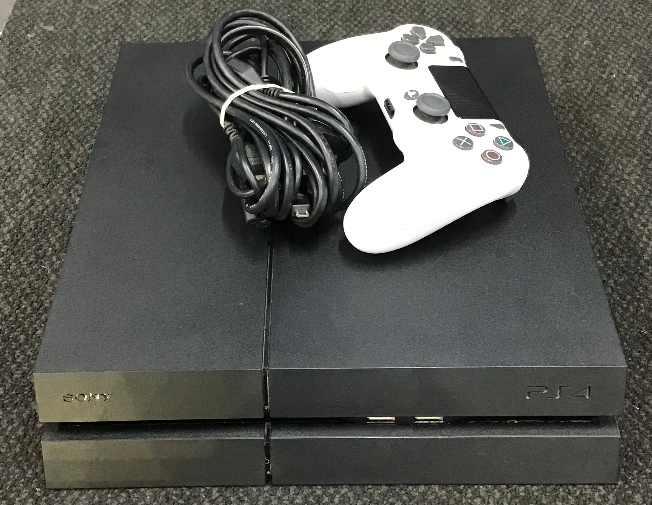 Sony PS4 Game Console Ref#512269