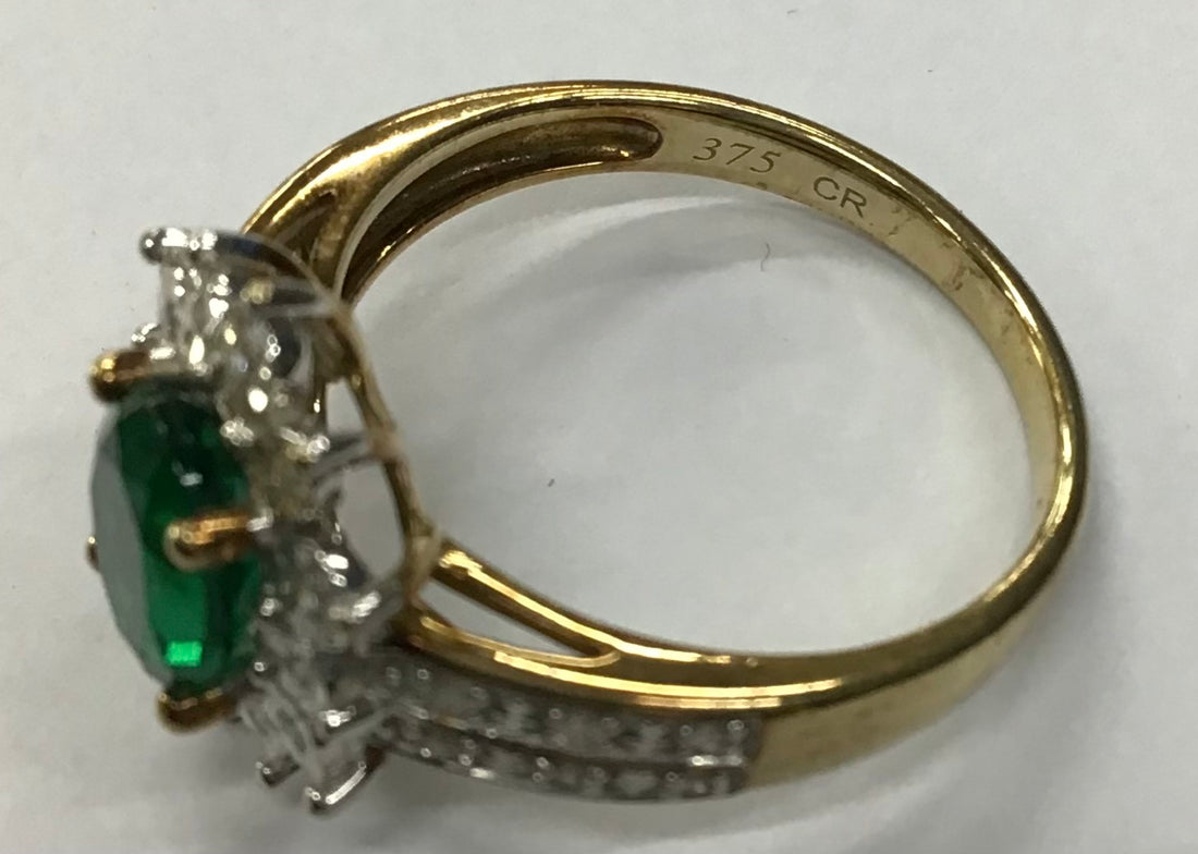 Ladies 9ct Gold Created Emerald & Diamond Ring (Size O) Ref#513315