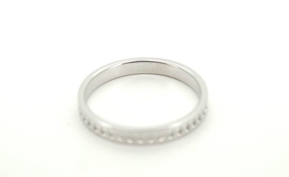 LADIES 18CT WHITE GOLD RING 2.1GMS SIZE K TESTED