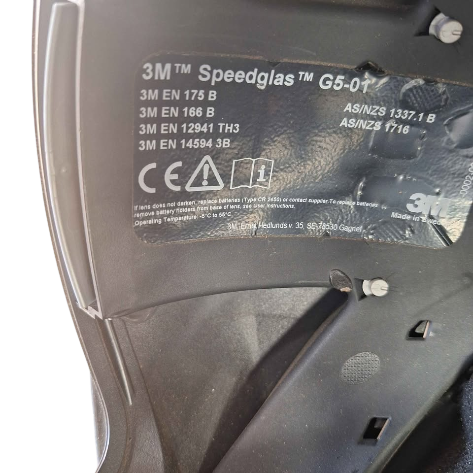 3M SPEEDGLASS G5-01 WELDING HELMET AND ACCESSORIES . 505951