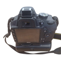NIKON - D3200 DSLR CAMERA WITH BATTERY GRIP JO - 505887