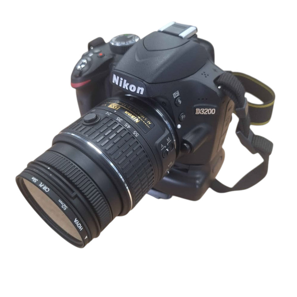 NIKON - D3200 DSLR CAMERA WITH BATTERY GRIP JO - 505887