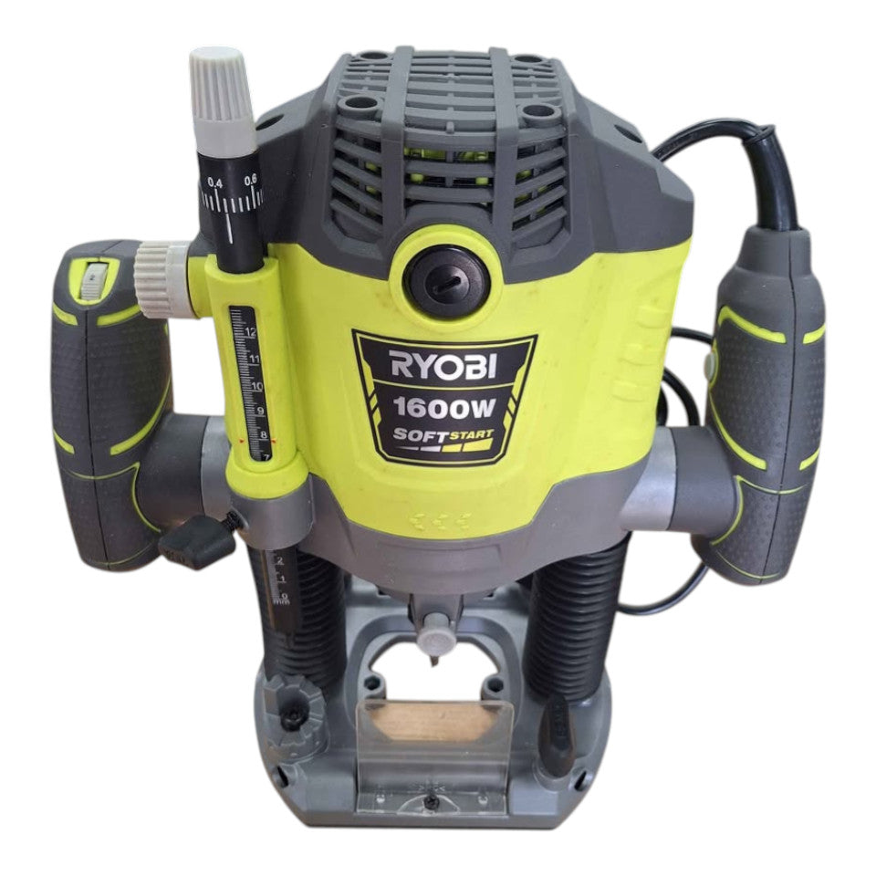RYOBI - RRT1600 ELECTRIC PLUNGE ROUTER WITH ACCESSORIES - 506166