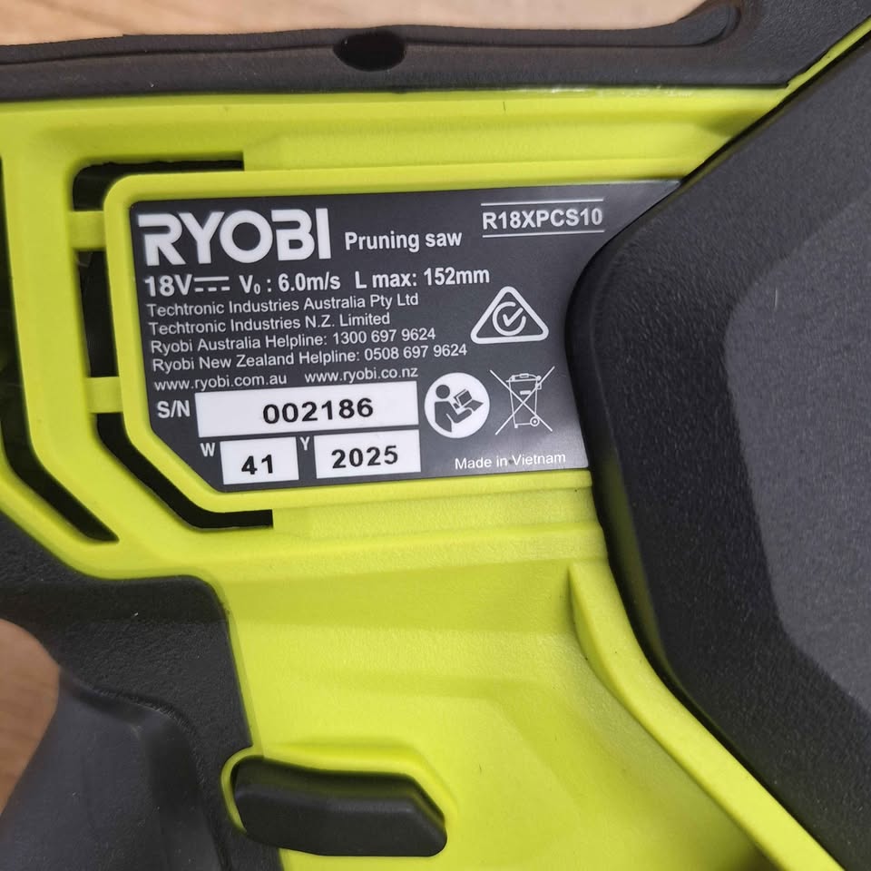 RYOBI - R18XPCS10 18V CORDLESS PRUNING SAW (SKIN ONLY) - 507056