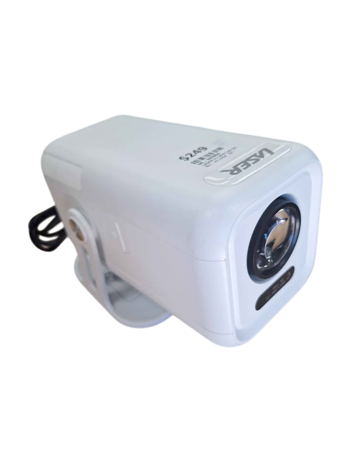 LASER FHD SMART LED PROJECTOR WITH REMOTE AND POWER CABLE. - 507856