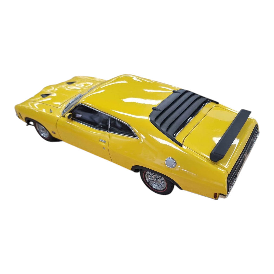 Carlectables 1973 Ford XA Falcon RPO83 351 GT 1:18 Scale Model Car - 511876