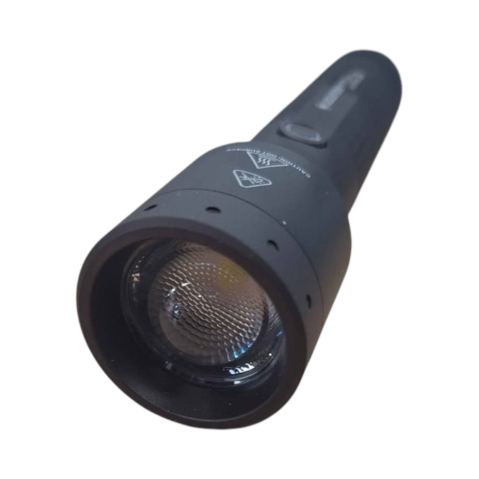 Led Lenser P7R CORE rechargeable flashlight - 512606