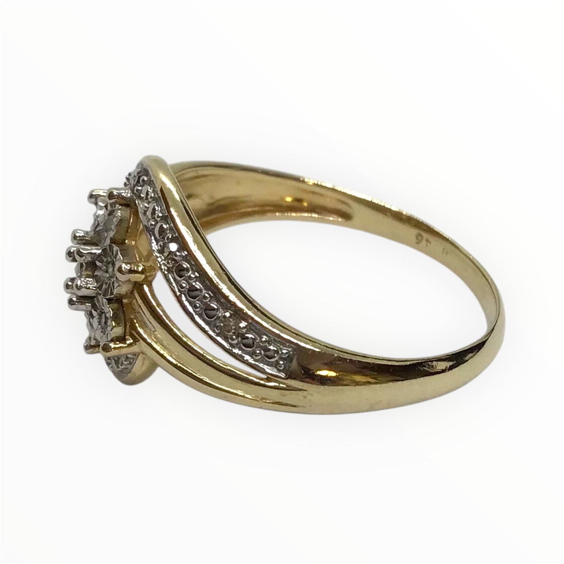 Ladies 9ct Gold Diamond Ring (Size O) Ref#512924