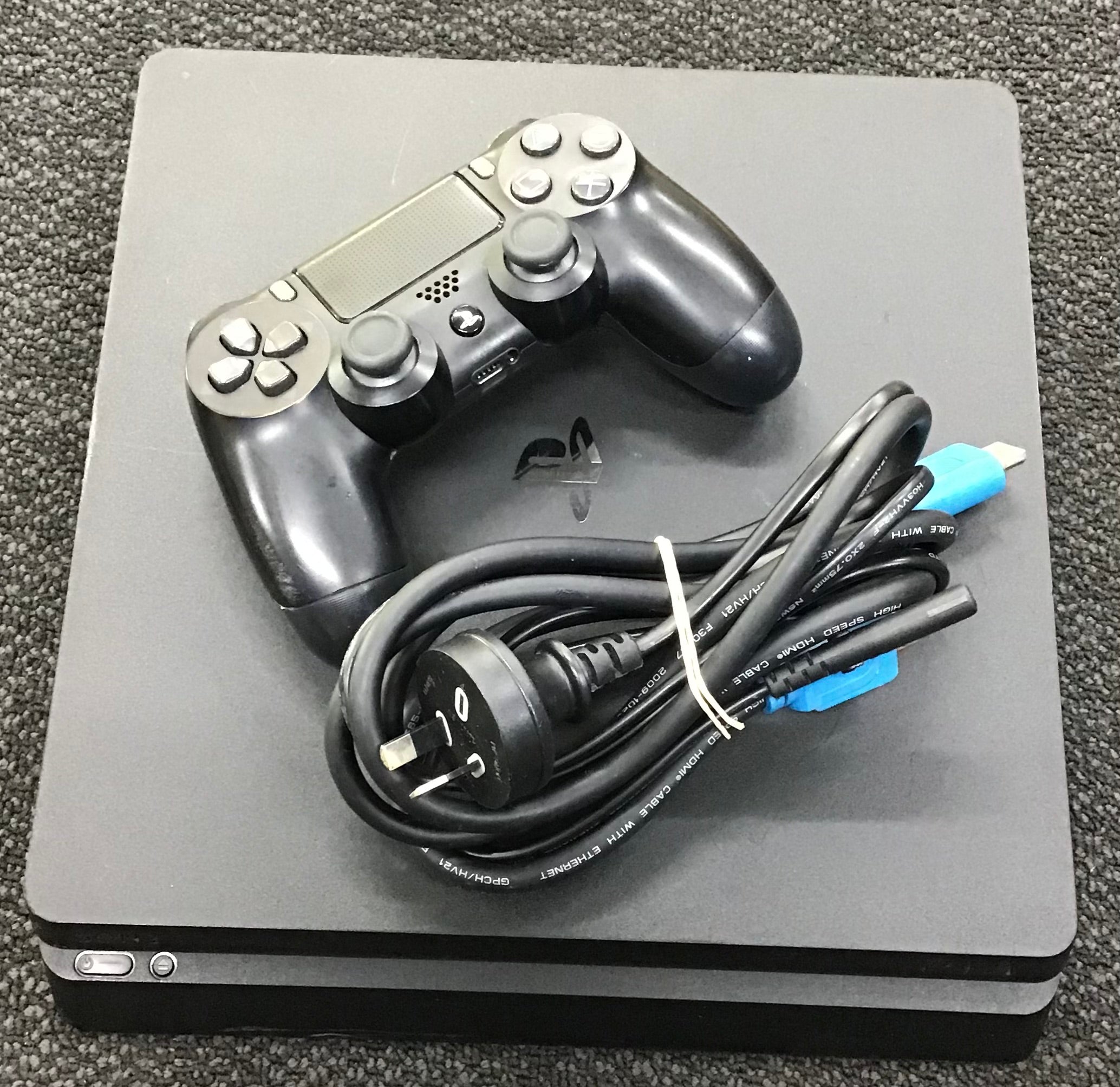 Sony PS4 Game Console Ref#512912