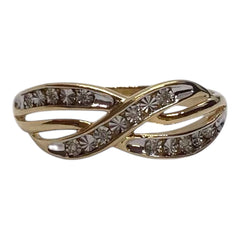 Ladies 9ct Gold Diamond Ring (Size O) Ref#512330