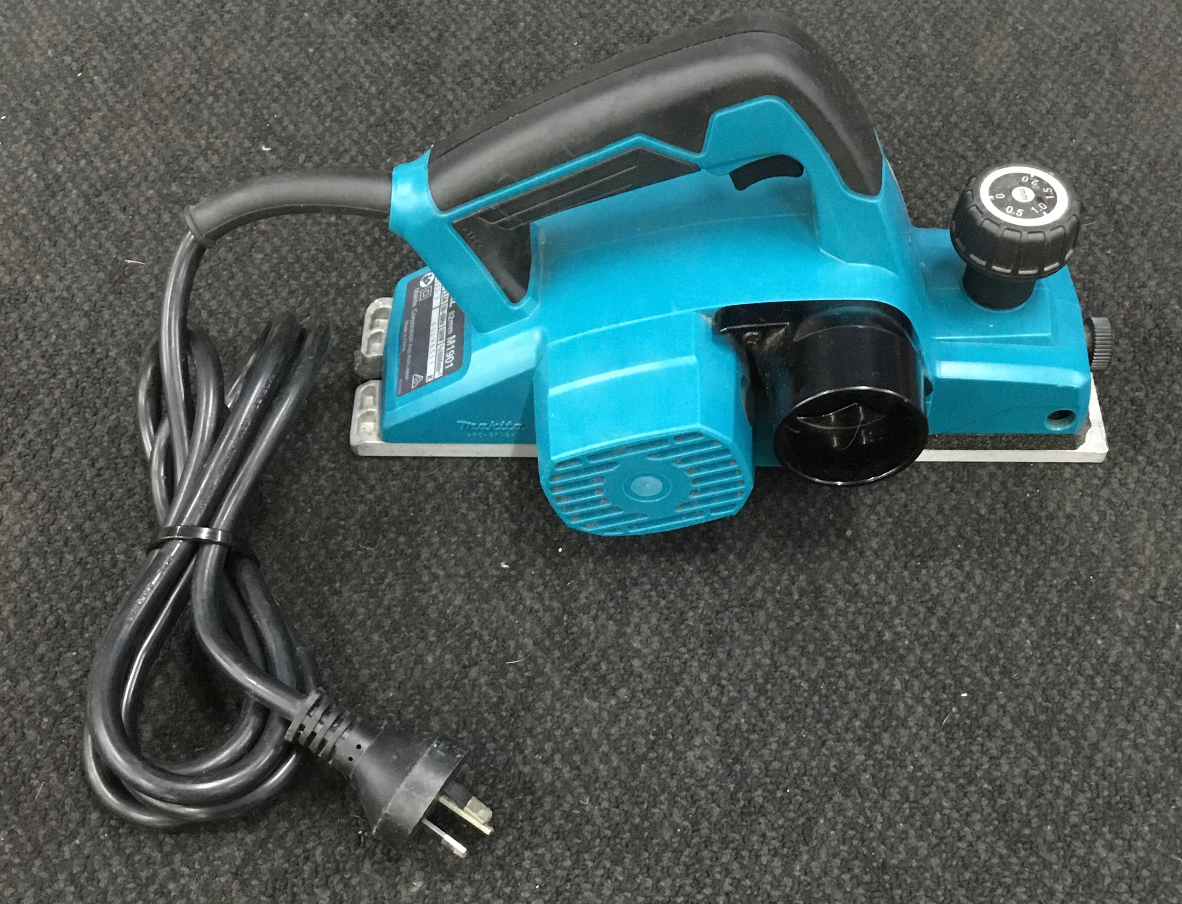 MAKITA 82mm ELECTRIC PLANER Ref#512771