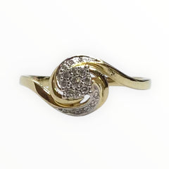 Ladies 9ct Gold Diamond Ring (Size Q) Ref#511380
