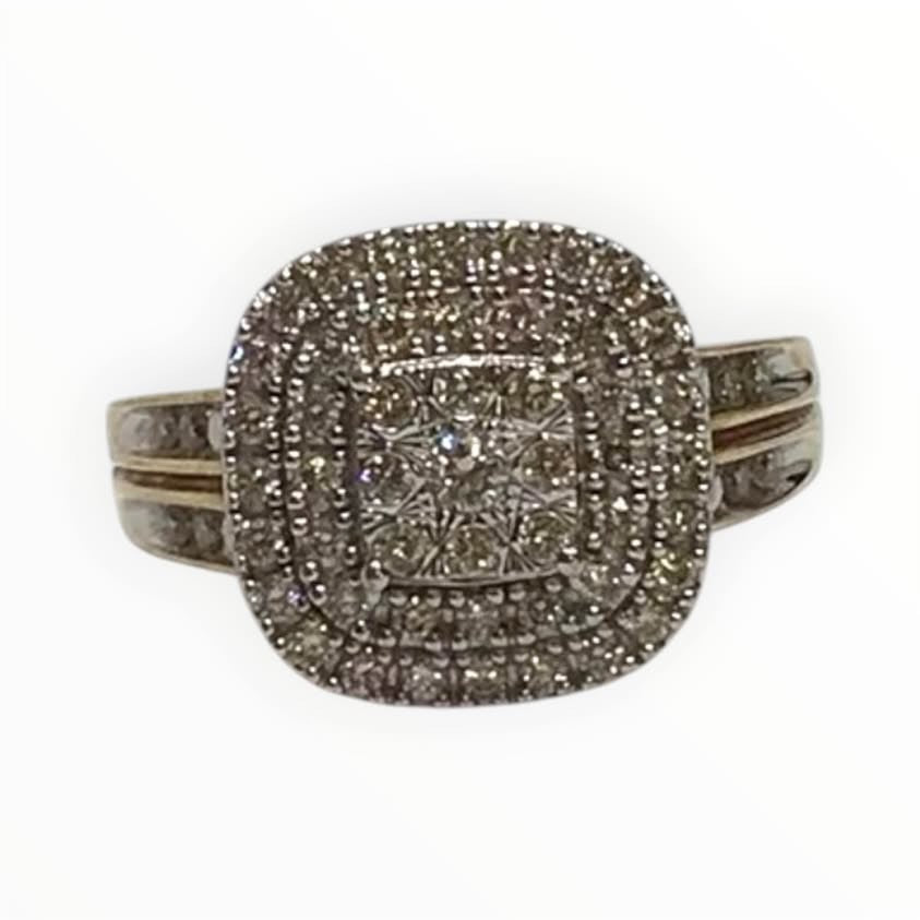 Ladies 9ct Gold Diamond Ring (Size P) Ref#513126